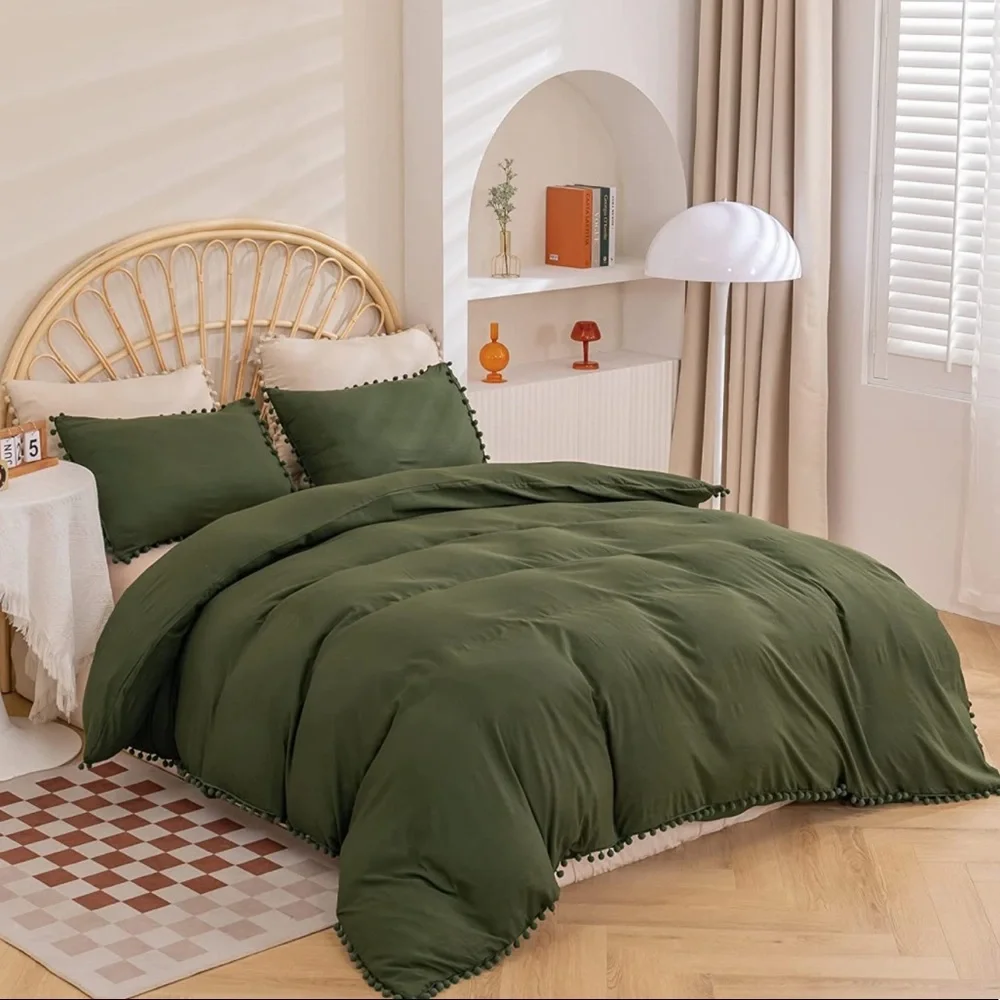 - New OLIVE GREEN Pom Pom Fringe Duvet Cover Set